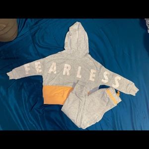 FEARLESS Girls Sweatsuit